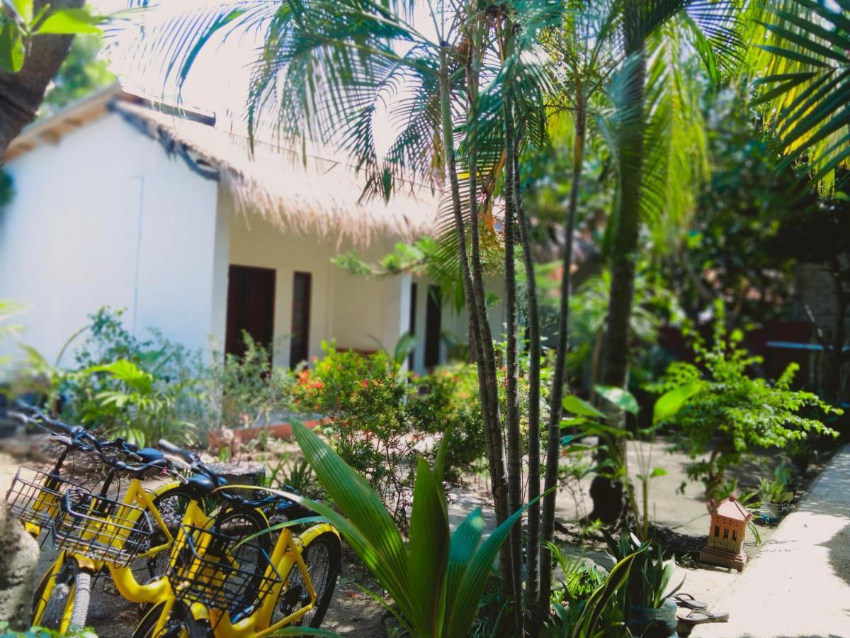 Maxal Bungalow Hotel Gili Air Exterior foto